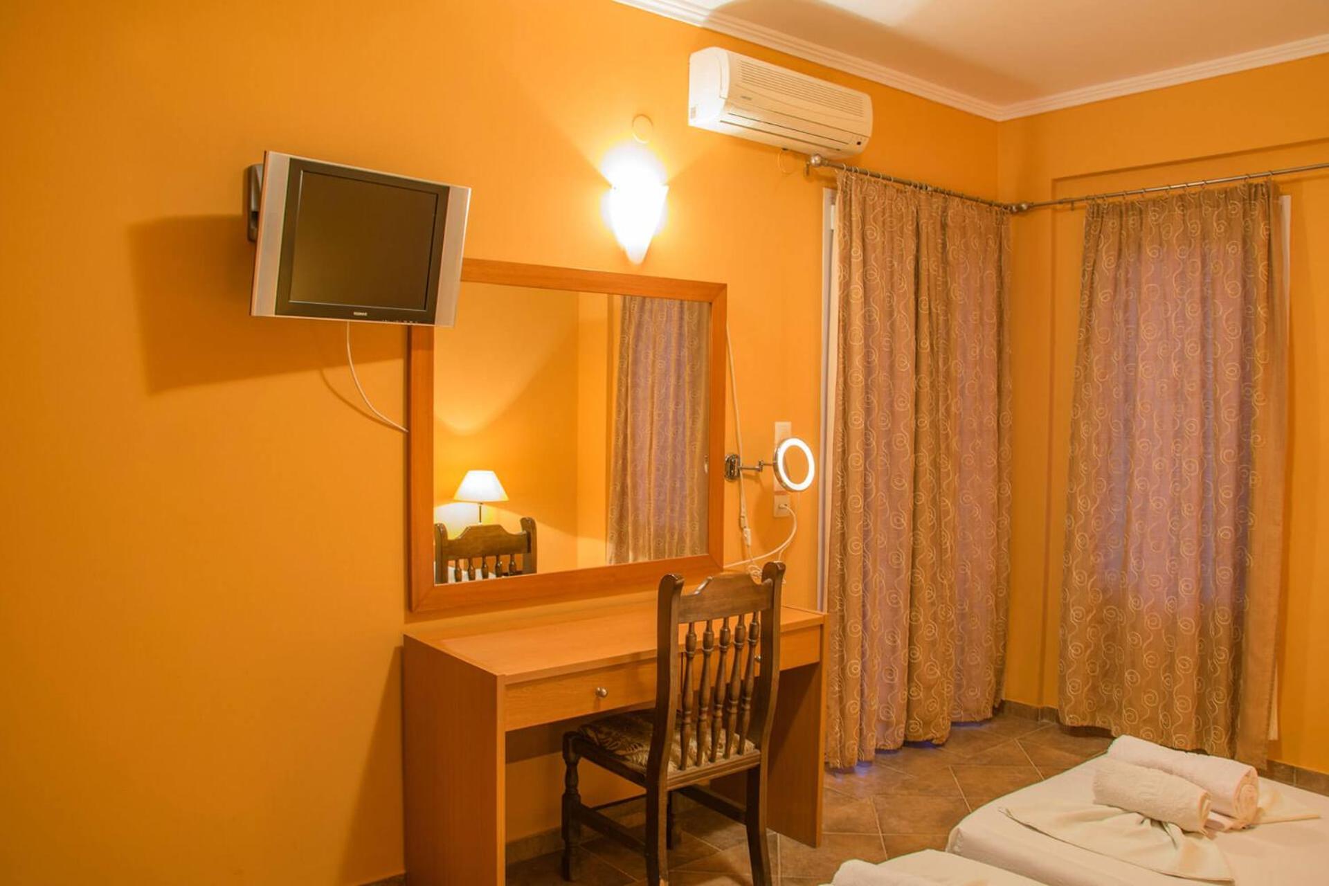 Saint Catherine Hotel Питагорион Экстерьер фото